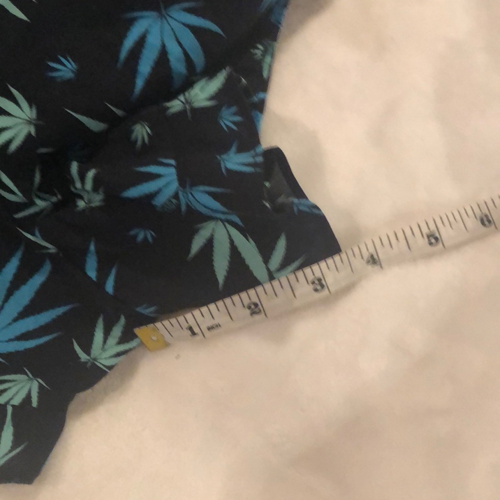 Zadig & Voltaire Sophie Leaves Short - Picture 9 of 9